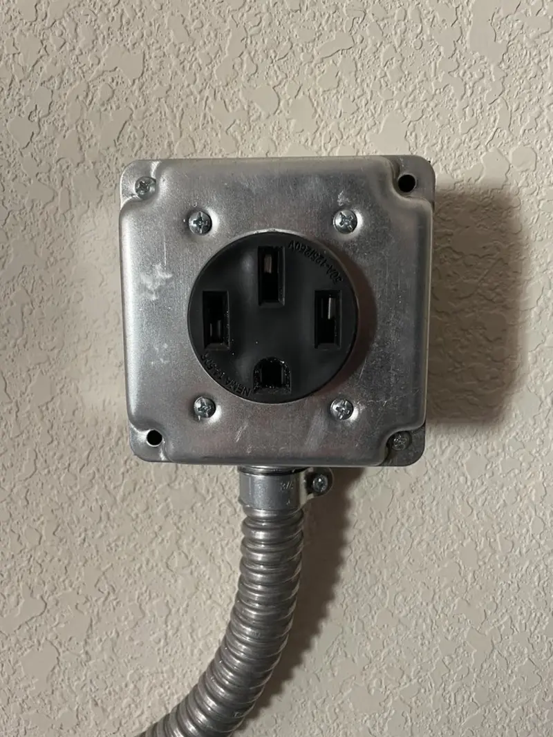 NEMA 14-50 outlet installed for Electrical Panel Upgrade in Mono Vista